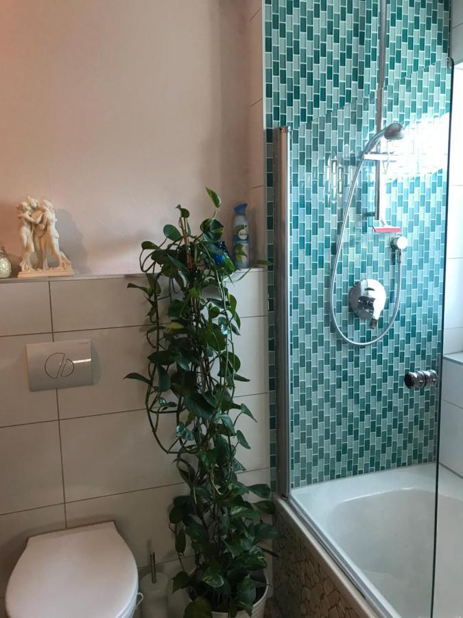 Campbell`s Ridge - Familienzimmer im Kurviertel von Bad Orb Exterior foto